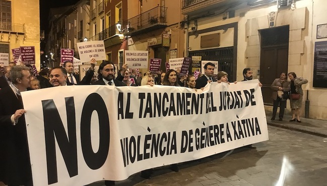 Imagen de la concentración de la abogacía en Xàtiva el pasado 25N