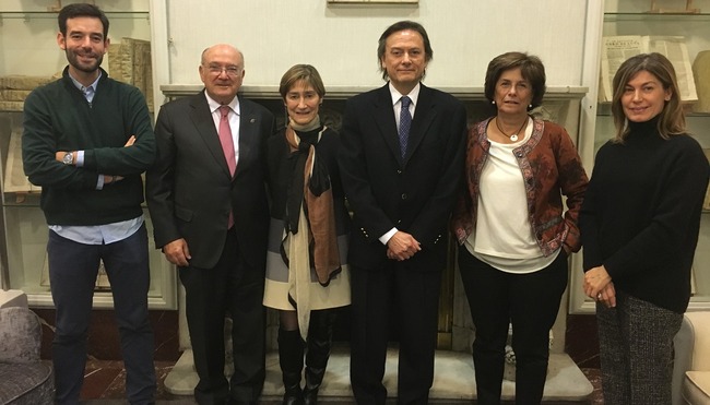 Juan José Mateo, Carlos Carnicer, Victoria Ortega, Jesús Lizcano, Milagros Fuentes y Silvina Bacigalupo